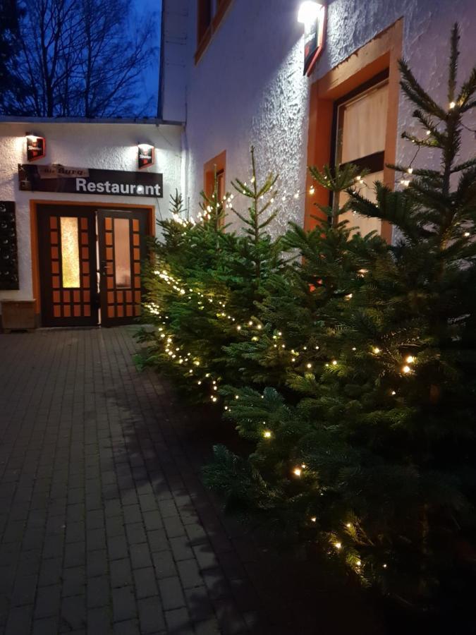 Pension Und Restaurant Die Burg Ehrenfriedersdorf Exterior foto